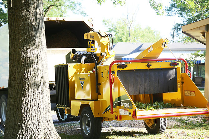 bc1800xl-gas-brush-chipper-vermeer