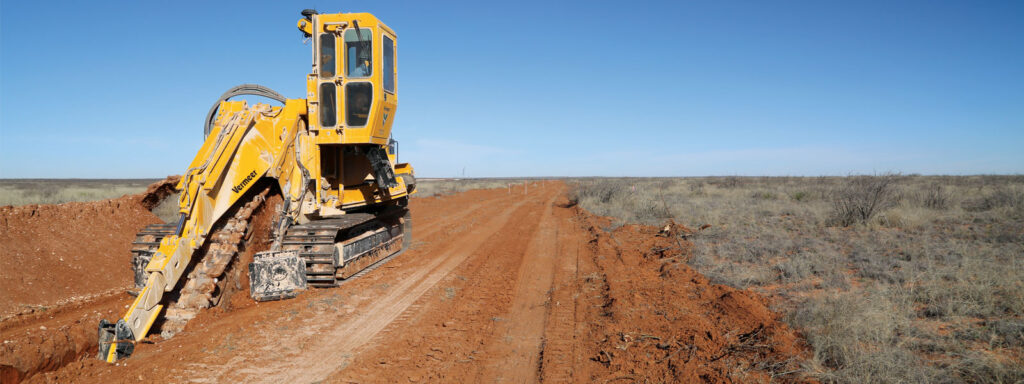 t1055iii-pipeline-trencher-hero-desktop