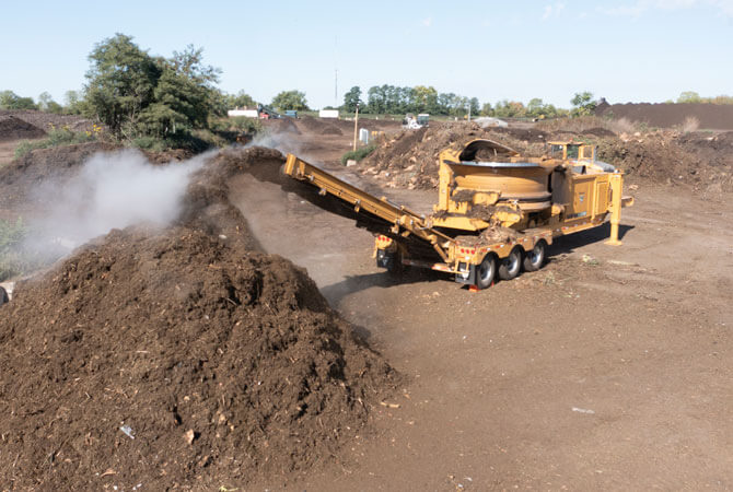 tg7000-tub-grinder-in-action-updated
