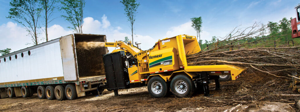 wc2300xl-whole-tree-chipper-hero-desktop