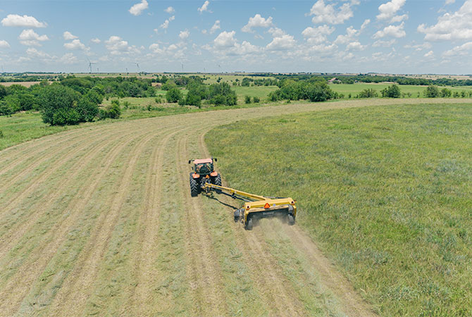 mc120-mower-conditioner-in-the-field