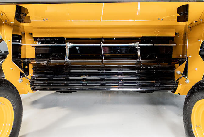 mc150-mower-conditioner-closeup